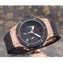 注目のアイテム  ウブロ  HUBLOT5針クロノグラフ 日付表示 綺麗な実用的な男性用腕時計 3色可選