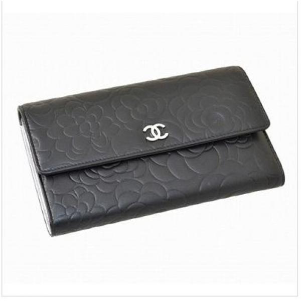 新発売＆好評レベルCHCH【Luxury Brand Selection】三つ折長財布