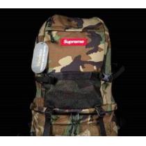 完売品　Supreme 15FW Contour Backpack 　コンツアー バックパック 個性的なデザイン　ウッドランドカモ.