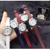 2026 CARTIER カルティエ存在感のある 女性用腕時計 多色選択可