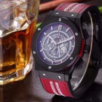 人気商品登場 HUBLOT ウブロ 5針クロノグラフ 男性用腕時計 4色可選