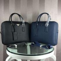 お洒落自在 2026春夏 プラダ 手持ち&ショルダー掛け