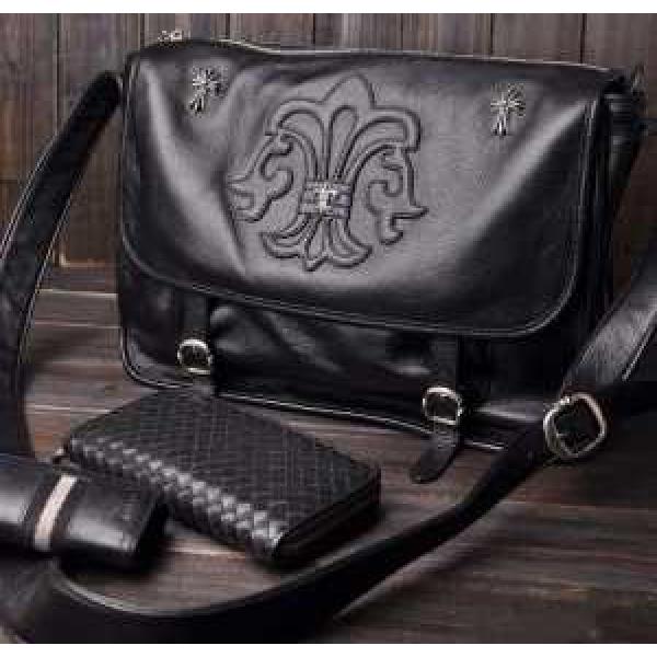 大人のセンスを感じさせる クロムハーツ CHROME HEARTS 2026春夏 ショルダーバッグ 斜め掛けバッグ