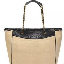 機能も充実★大人美人のきれいめトリーバーチ TORYBURCH FLEMING CROCHET E/W TOTE バッグ 登場！ナチュラル×ブラック ストロー×レザー