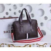 抜群の雰囲気が作れる! 2026春夏 バリー BALLY 手持ち&ショルダー掛け