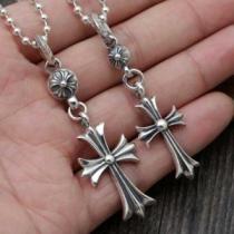お洒落な存在感 2026 クロムハーツ CHROME HEARTS シルバー925 ペンダントトップ 十字架 2色可選