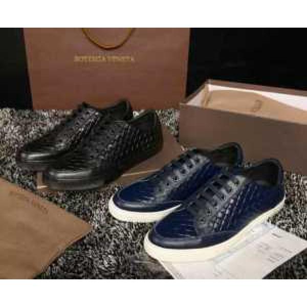 デザイン性の高い 2026  ボッテガ ヴェネタ BOTTEGA VENETA カジュアルシューズ　2色可選