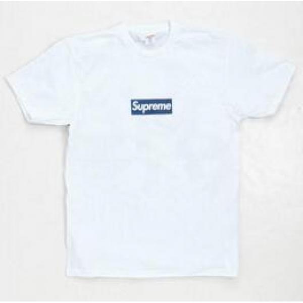 抜群な相性のSupreme シュプリーム ヤンキースボックスロゴ　抜群のＴシャツ  ホワイト.