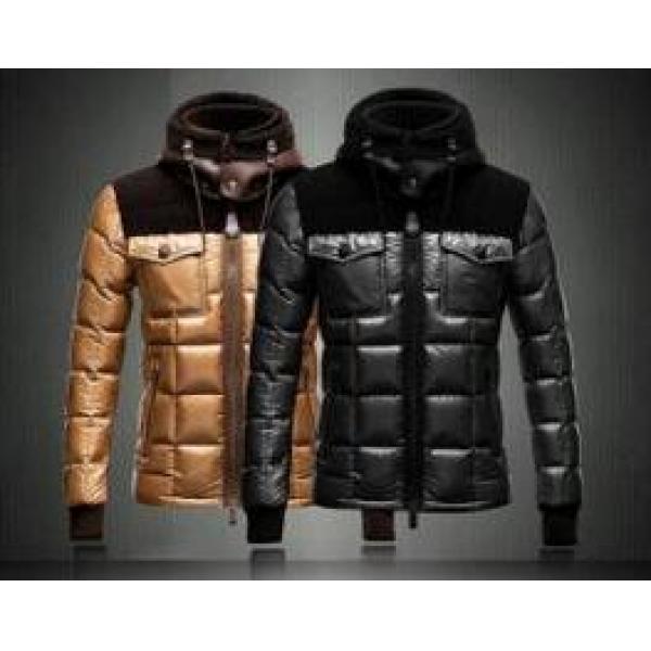 大活躍　MONCLER モンクレールスーパーコピー　保温性あるメンズダウンジャケット.