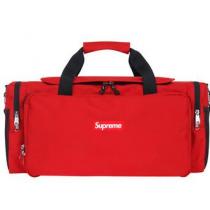 実用性に溢れるアイテム　Supreme シュプリーム  ダッフル　活躍　バッグ.