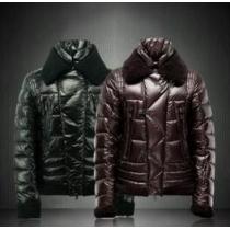 新作　MONCLER モンクレールスーパーコピー　上品さと高級感が漂うメンズダウ...