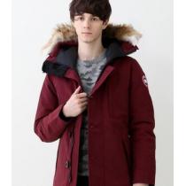 格安　CANADA GOOSE/カナダグース 運動性を重視しているダウンジャケッ...