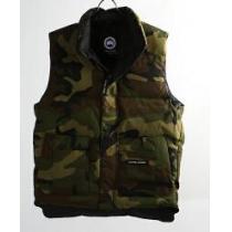 印象的に　CANADA GOOSE/カナダグース　保温性を持ってダウンジャケット.