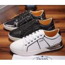 【人気ブログ掲載】 2026 プラダ PRADA フラットシューズ 2色可選