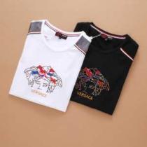 SALE開催   2026春夏 ヴェルサーチVERSACE  半袖Tシャツ 2色...