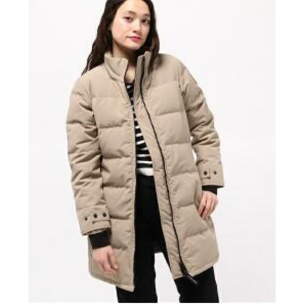 防寒性能がアップ　CANADA GOOSE /カナダグース　存在感あるダウンジャケット.