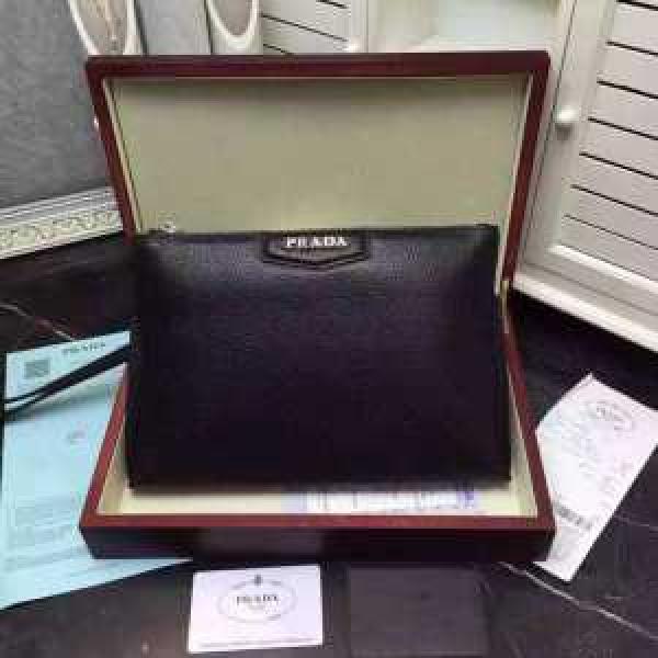 抜群の雰囲気が作れる! 2026 プラダ PRADA ポーチ 3色可選 3050-7