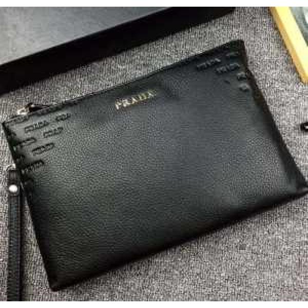 2026絶大な人気を誇る プラダ PRADA ビジネスケース C1617