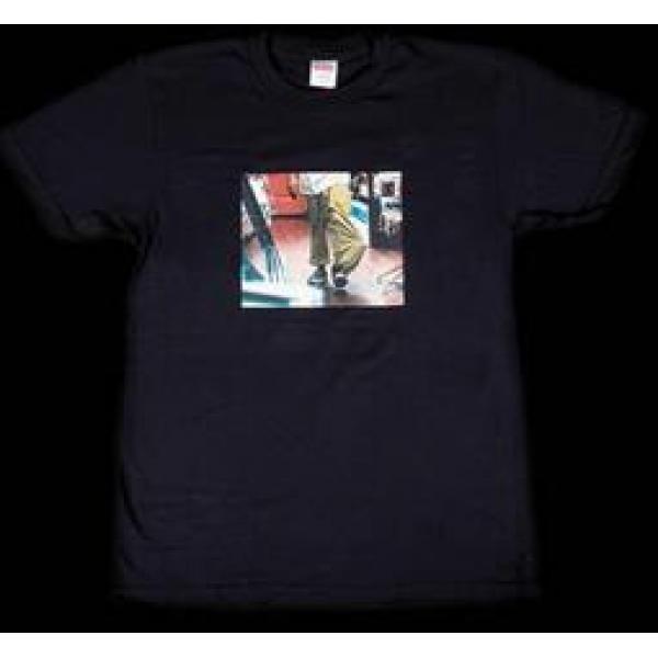 活躍するSupreme シュプリーム  程よいサイズ感あるキッズ40オンスＴシャツ .