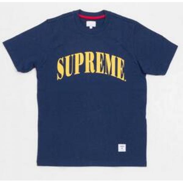 オシャレ感度が高いSupreme シュプリーム  コリエセウムトップ Ｔシャツ.