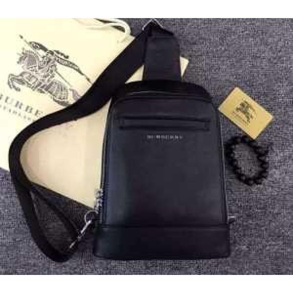 2026 めちゃくちゃお得 バーバリーBURBERRY  ショルダーバッグ 斜め掛けバッグ 8203