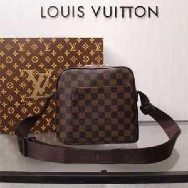 美品！  2026  ルイ ヴィトンLOUIS VUITTON ショルダーバッグ 41224