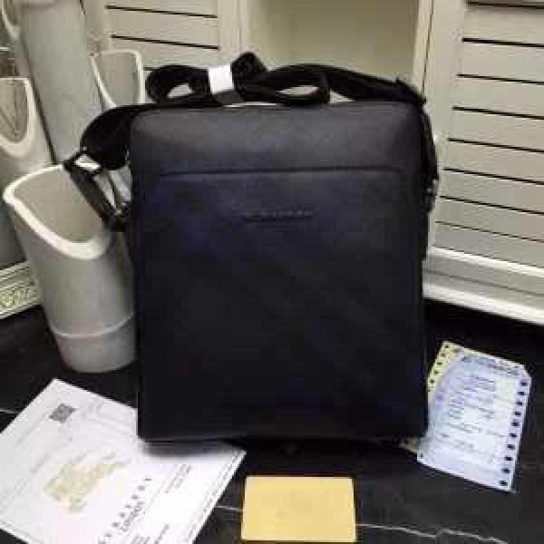 2026 ◆モデル愛用◆   バーバリー BURBERRY ショルダーバッグ 斜め掛けバッグ 7723-4