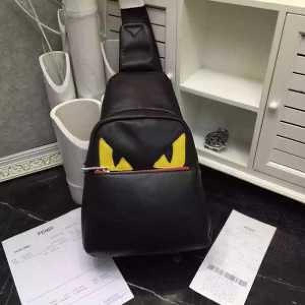 ファション性の高い 2026 フェンディFENDI  ショルダーバッグ 斜め掛けバッグ 103