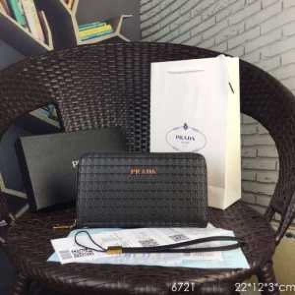 ポップ 2026 プラダPRADA  財布 6721
