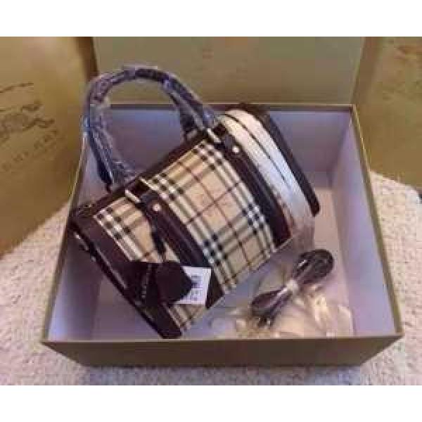 超レア 2026 バーバリーBURBERRY  手持ち&amp;ショルダー掛け 6色可選 92991