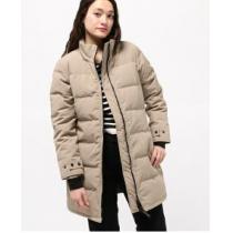 防寒性能がアップ　CANADA GOOSE /カナダグース　存在感あるダウンジャケット.