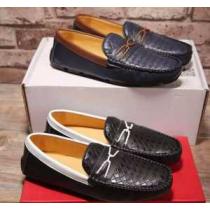 存在感◎ 2026 サルヴァトーレフェラガモ FERRAGAMO  カジュアルシ...