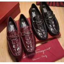 上質 大人気！2026 サルヴァトーレフェラガモ FERRAGAMO  カジュア...