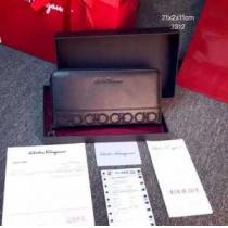2026 一味違うケーブル編みが魅力満点  サルヴァトーレフェラガモ FERRAGAMO ポーチ 3312