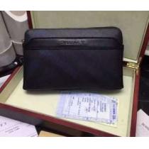 2026 完売品！ バーバリーBURBERRY  ポーチ 965