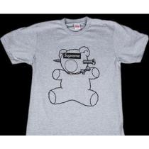 モダンな雰囲気に　Supreme シュプリーム  通気性も抜群　Tシャツ .