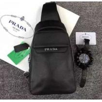 2026 美品！ プラダPRADA  斜め掛けバッグ 8200