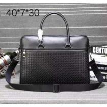 お洒落に魅せる  2026 ボッテガ ヴェネタ BOTTEGA VENETA 手持ち&ショルダー掛け 13876-1