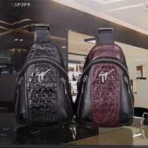 プレゼントに ジュゼッペ ザノッティ GIUSEPPE ZANOTTI 実用性も...