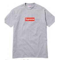 夏に欠かせないアイテム　シュプリーム 爽やかな印象に溢れるＴシャツ .