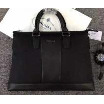 人気激売れ 2026 プラダ PRADA 手持ち&ショルダー掛け 2色可...