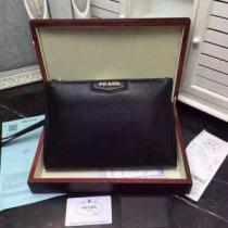 抜群の雰囲気が作れる! 2026 プラダ PRADA ポーチ 3色可選 3050-7