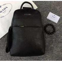 2026 首胸ロゴ プラダ PRADA 斜め掛けバッグ 8207