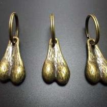 16SS お洒落な存在感 Supreme Brass Balls キーホルダー