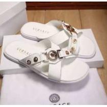 値下げ！ 2026 ヴェルサーチVERSACE  サンダル