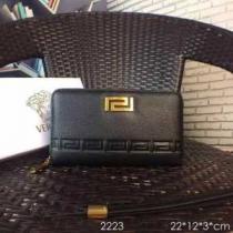希少  2026 ヴェルサーチVERSACE  財布 2223