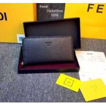重宝するアイテム 2026 フェンディ  FENDI ポーチ 3315