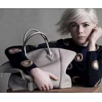 抜群の雰囲気が作れる! 2026  ルイ ヴィトンLOUIS VUITTON 手持ち&ショルダー掛け 多色選択可 94592
