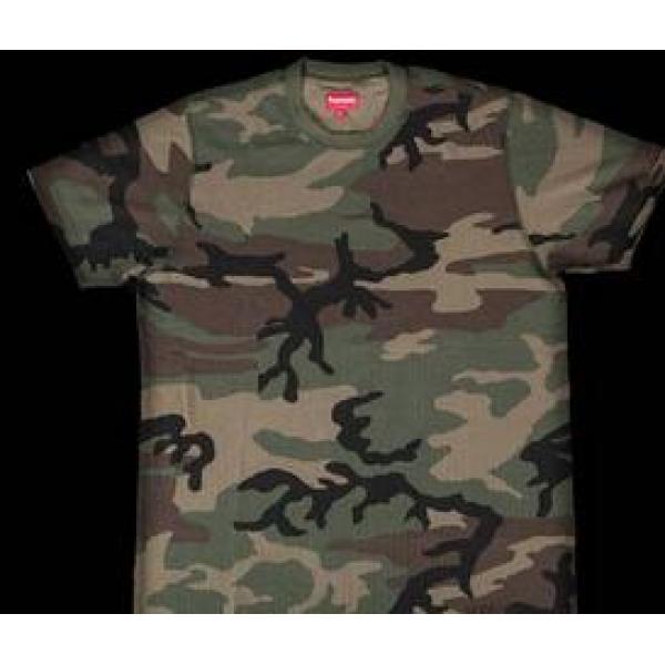 今季の大注目 supreme スーパーコピー　ショートスリーブワッフルサーマル　ウッドランドカモ.