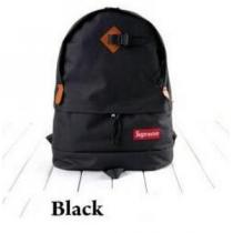 手軽な価格のSUPREME シュプリーム　落ち着いた印象に溢れるリュックバッグ.